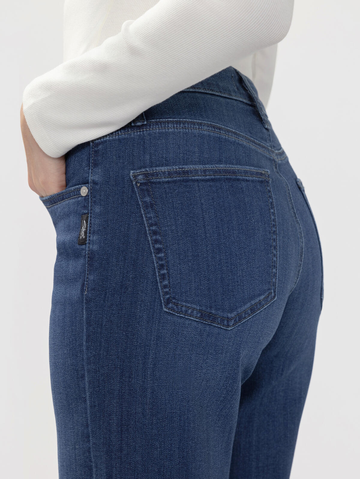 Silver Women's Fierce Suki Wide Leg Jeans L93905LSS352