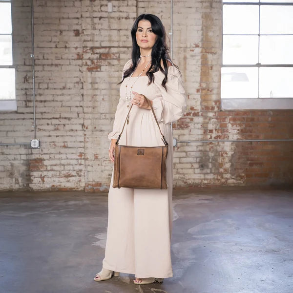 STS Ranchwear Women's Baroness Sterling Shoulder Bag STS34299