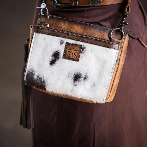 STS Ranchwear Guadalupe Cowhide Lily Crossbody STS35752