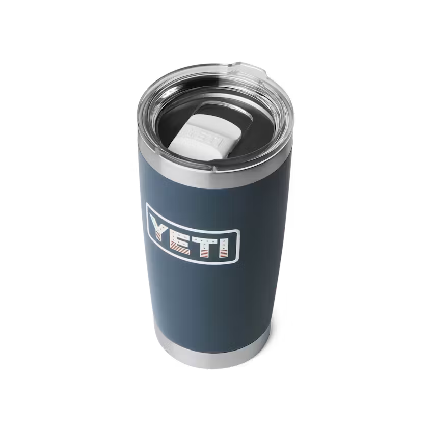 Yeti 20oz Mag Slide Navy Badge Tumbler YRAMMS20NVYBADG