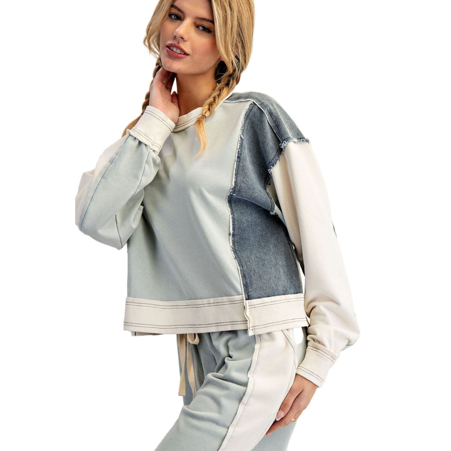 Women's ee:some Frayed Color Block Long Sleeve Pullover TK13004