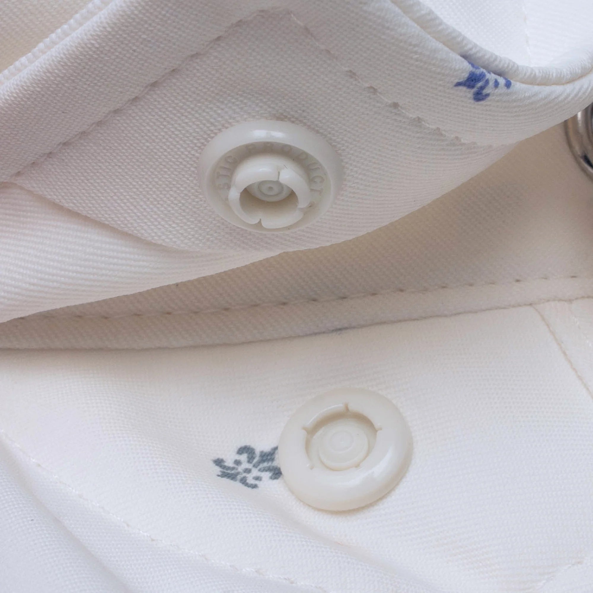 Men's Poncho The Tchoupitoulas White Short Sleeve Snap Shirt