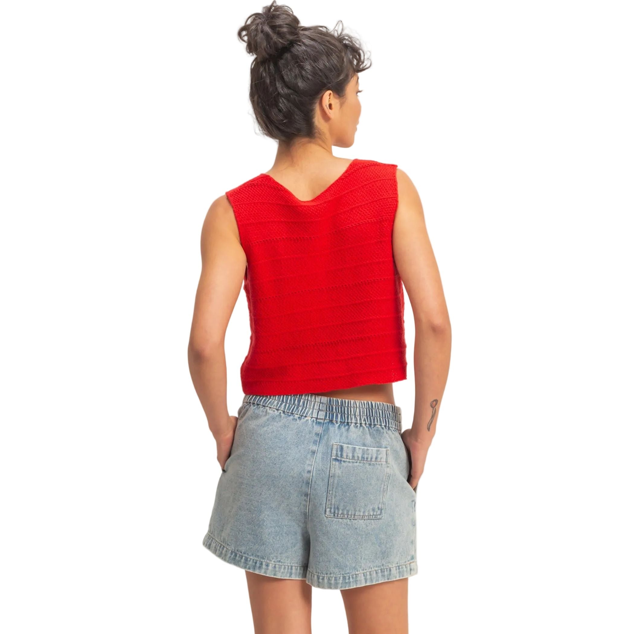 Women's Red V-neck Textured Sleeveless Knit Vest DZ26A285