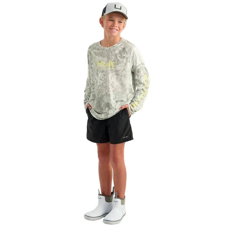 Boy's Huk Mossy Oak Seagrass Pursuit Performance Crew Shirt H7120103-383