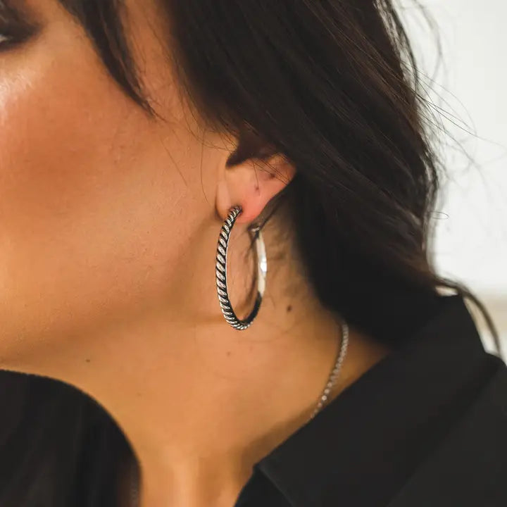 West & Co 1.75" 18K White Gold Plated Hoop Earring with Twist Detailing WC-E06WG