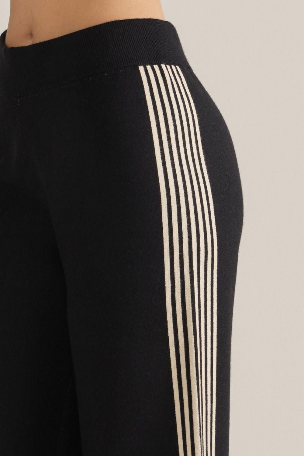 Entro Women's Black/Taupe Striped Wide Leg Pants