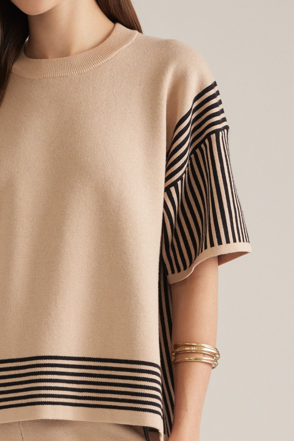 Entro Women's Black/Taupe Stripe Short Sleeve Sweater Top