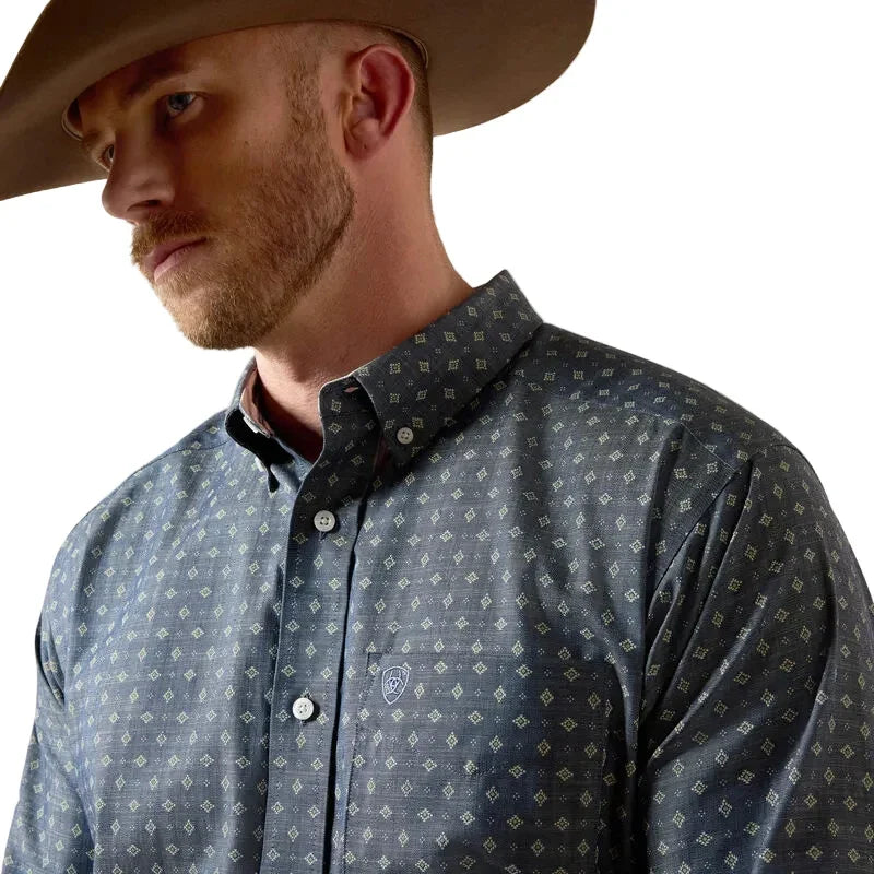 Men's Ariat Chambray Blue Wrinkle Free Walden Classic Fit Shirt 10073684