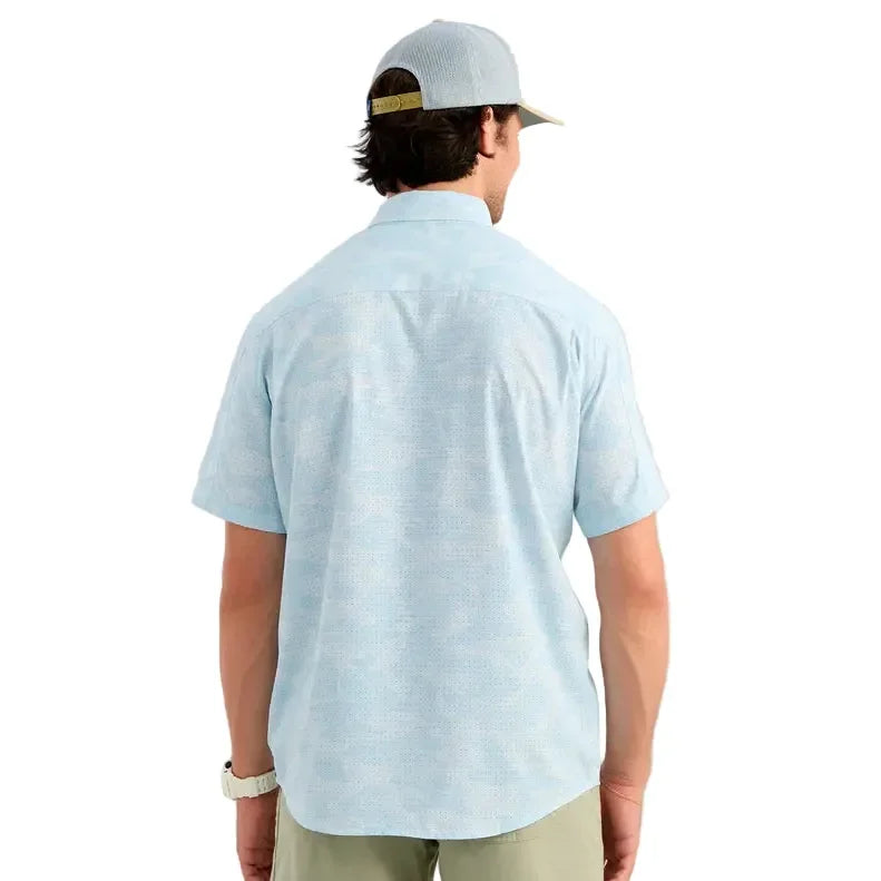 Men's Huk Coastal Drift Camo Tide Point Short Sleeve Button-Down H1500220-425