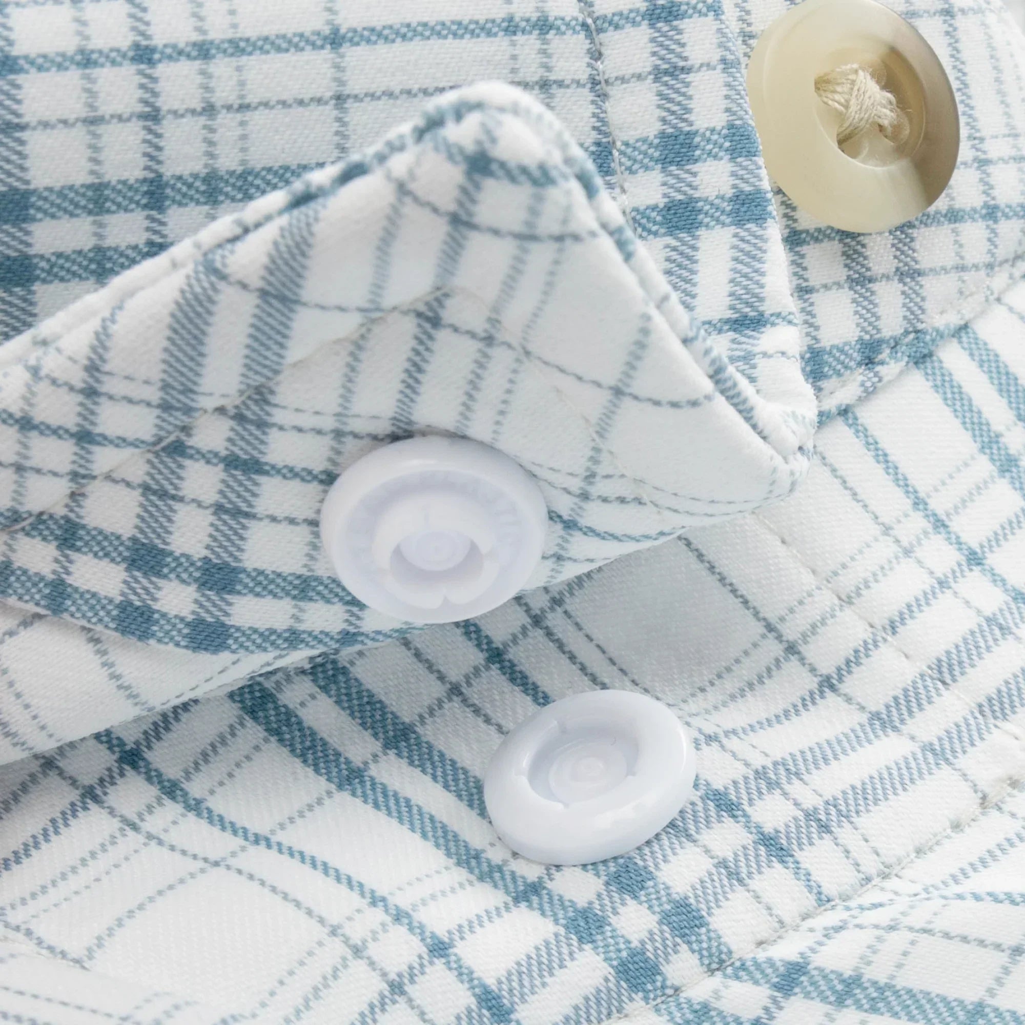 Men's Poncho Short Sleeve "The Bow To The King" Button Up Shirt