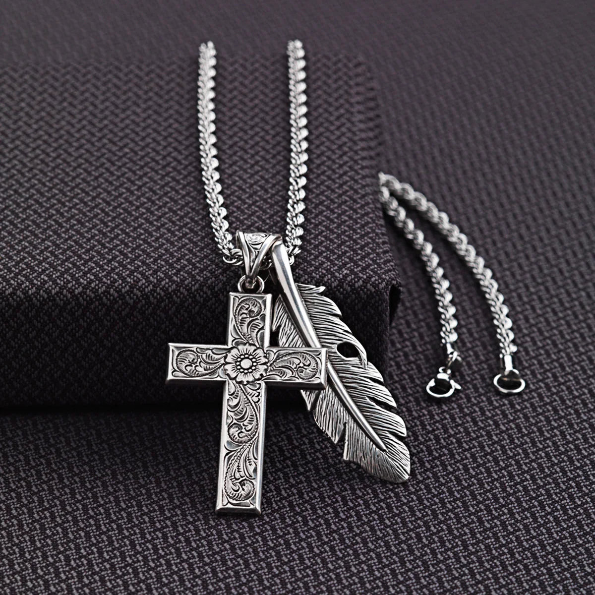 Men's Twister Silver Chain Necklace with Cross and Feather Pendant