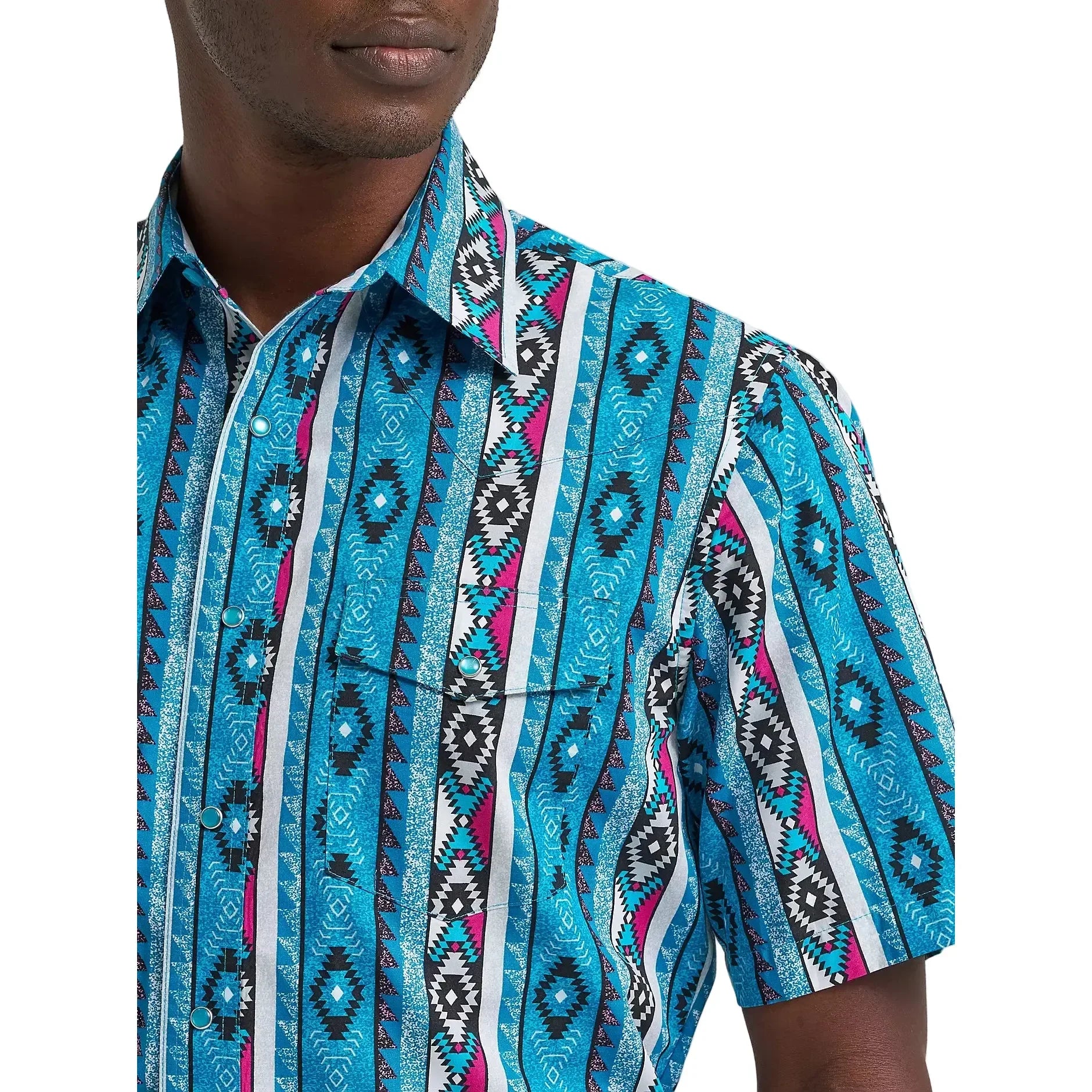 Men's Wrangler Dialed Up Blue Checotah Short Sleeve Western Snap Shirt 112379227