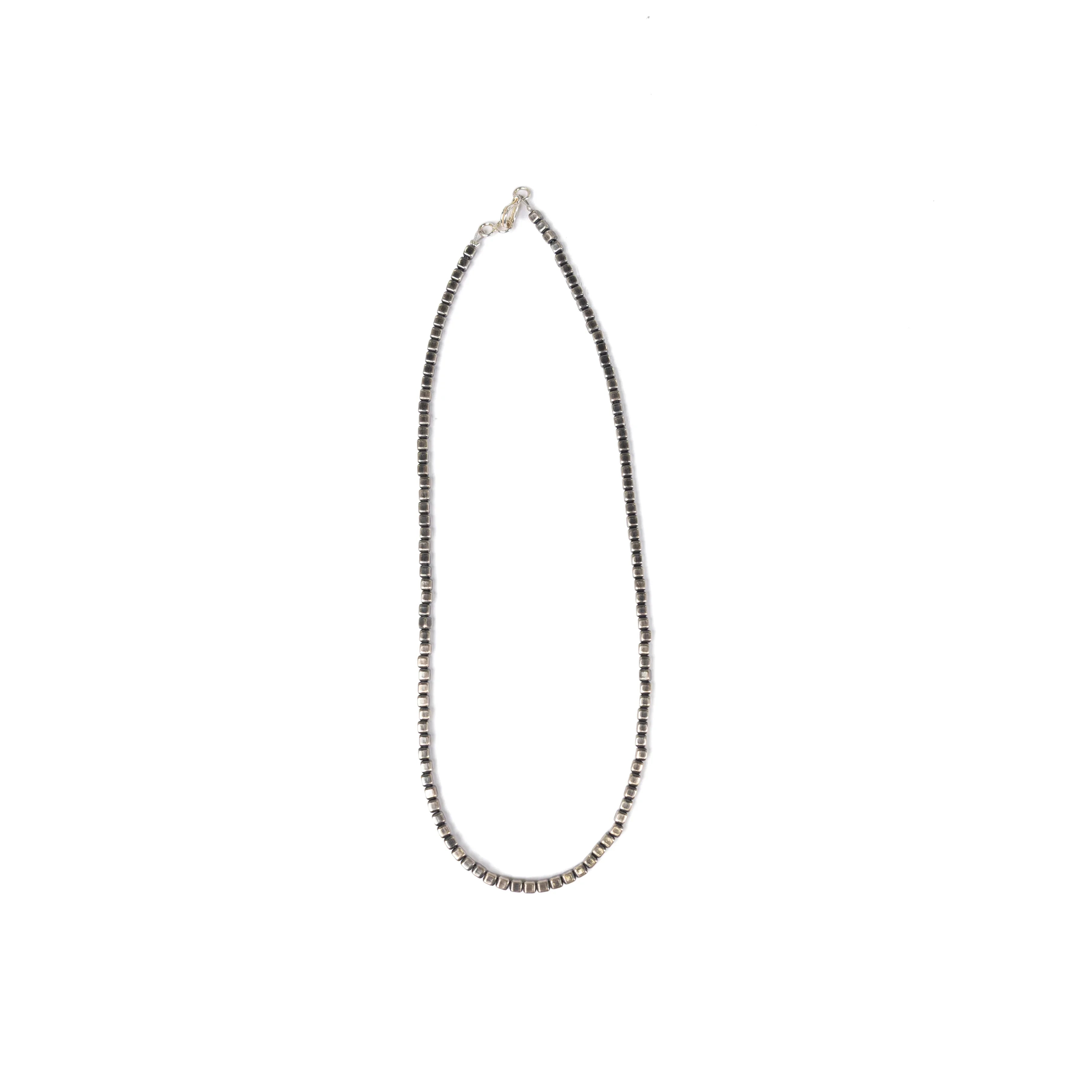 Women's Alzuni 3MM 16" Square Navajo Pearl Handmade Necklace
