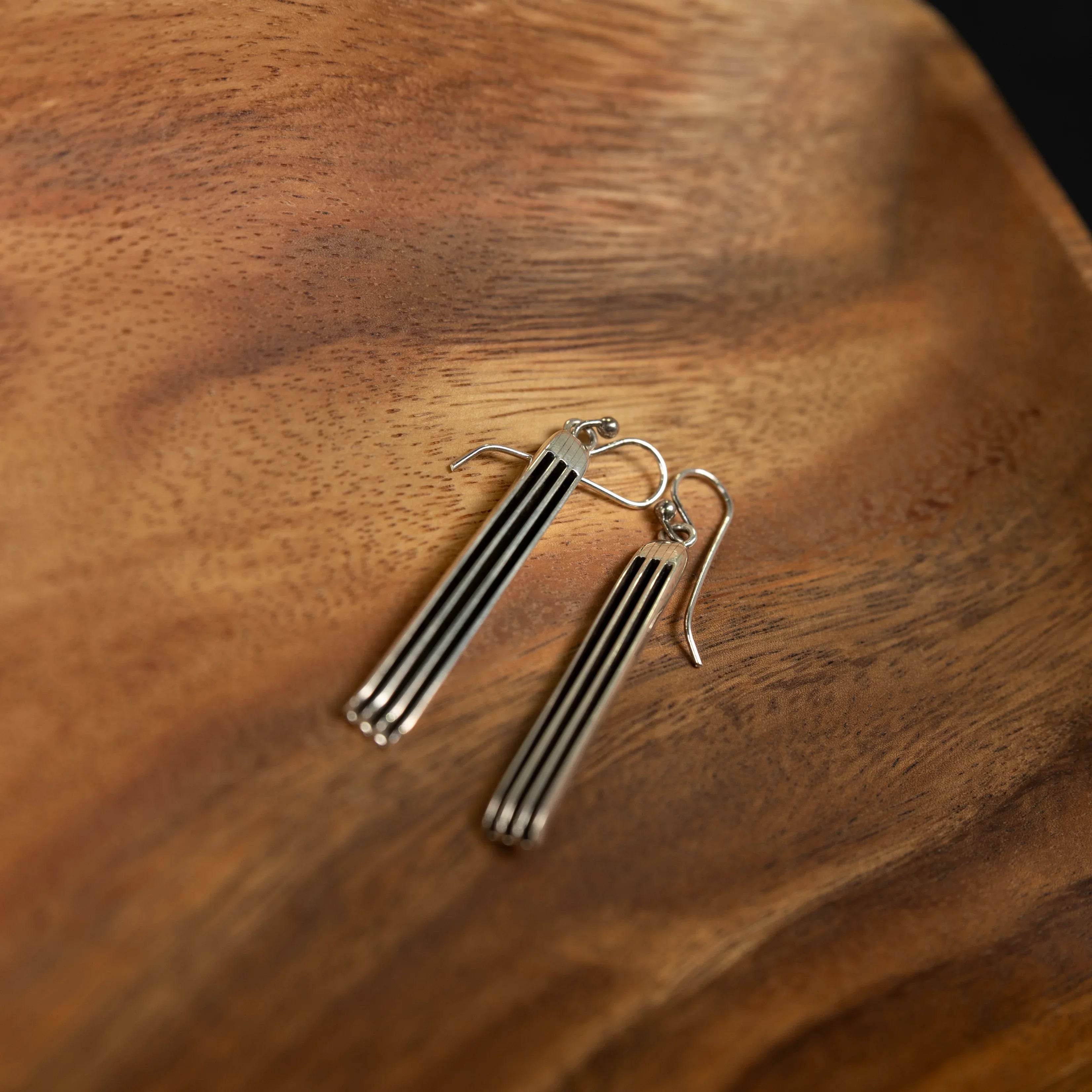 Women's Alzuni Silver Handmade Dangle Bar Earrings