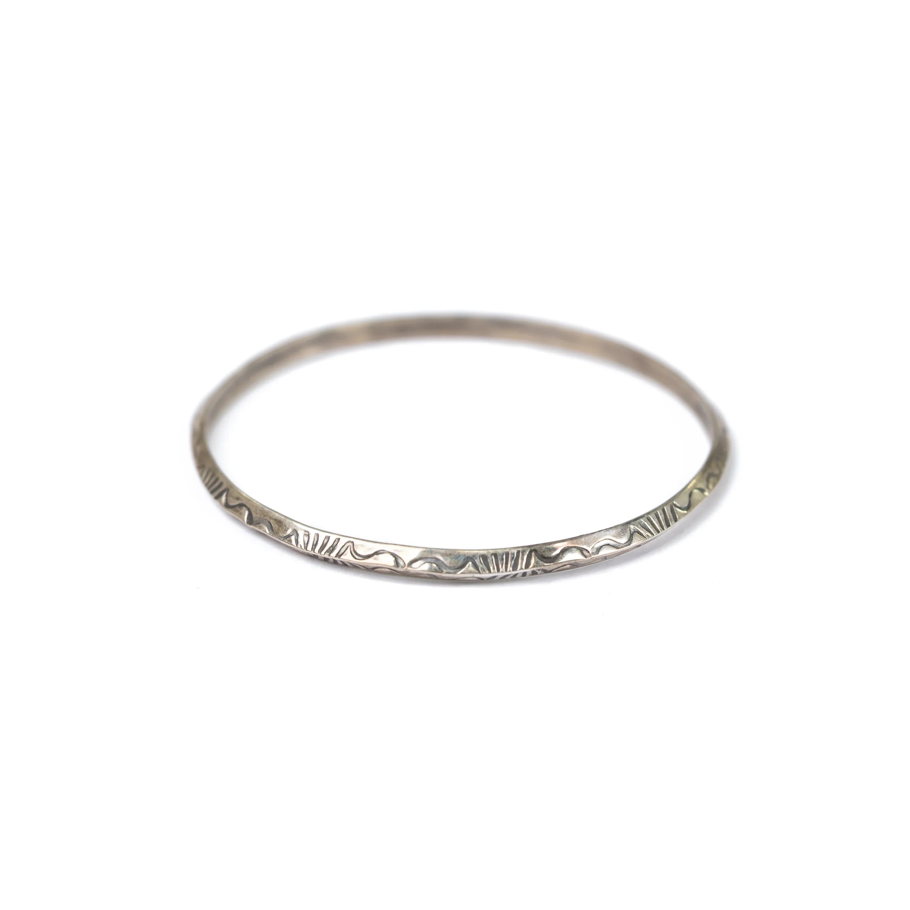 Women's Alzuni Thin Stamped Silver Bracelet