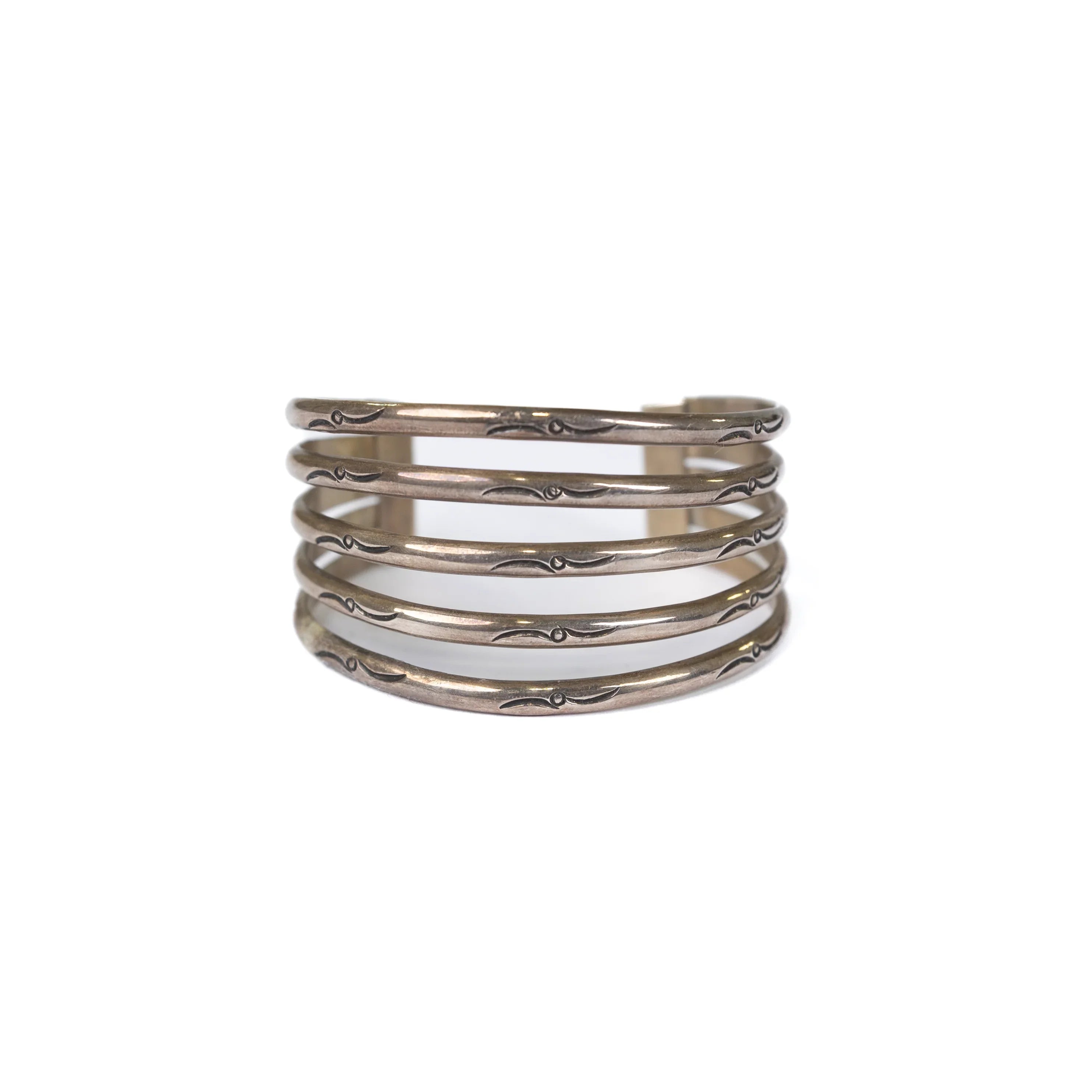 Women's Bilagaanas Silver 5 Line Handmade Cuff Bracelet