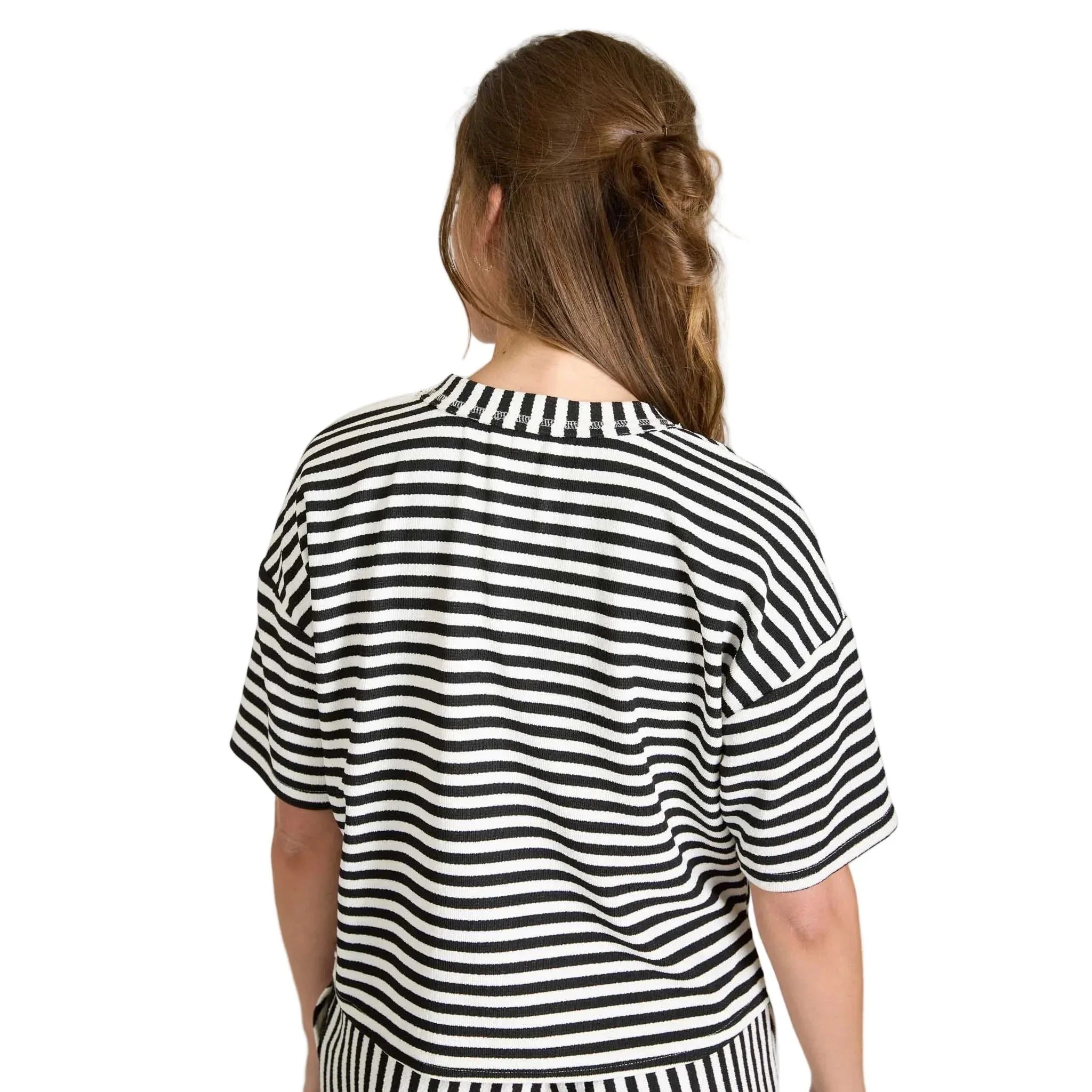 Women's Blu Pepper Black and White Stripe Short Sleeve Shirt B6SX1045-T