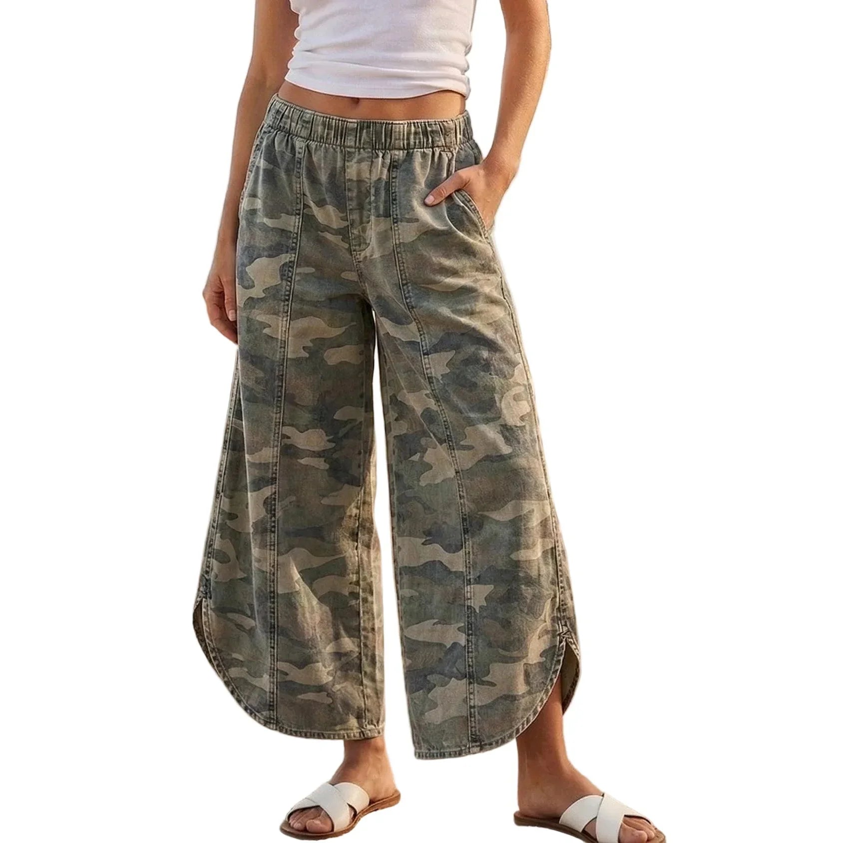 Women's Camo Tulip Washed Denim Relaxed Fit Jeans DF1051-02