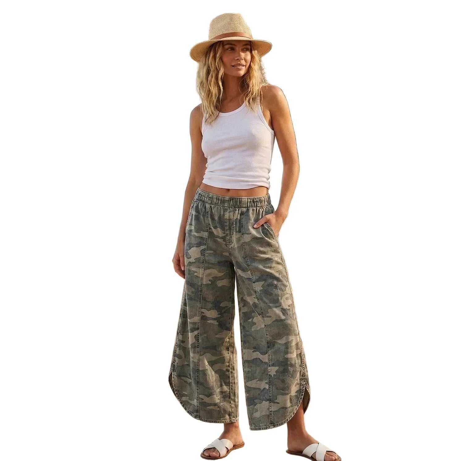 Women's Camo Tulip Washed Denim Relaxed Fit Jeans DF1051-02