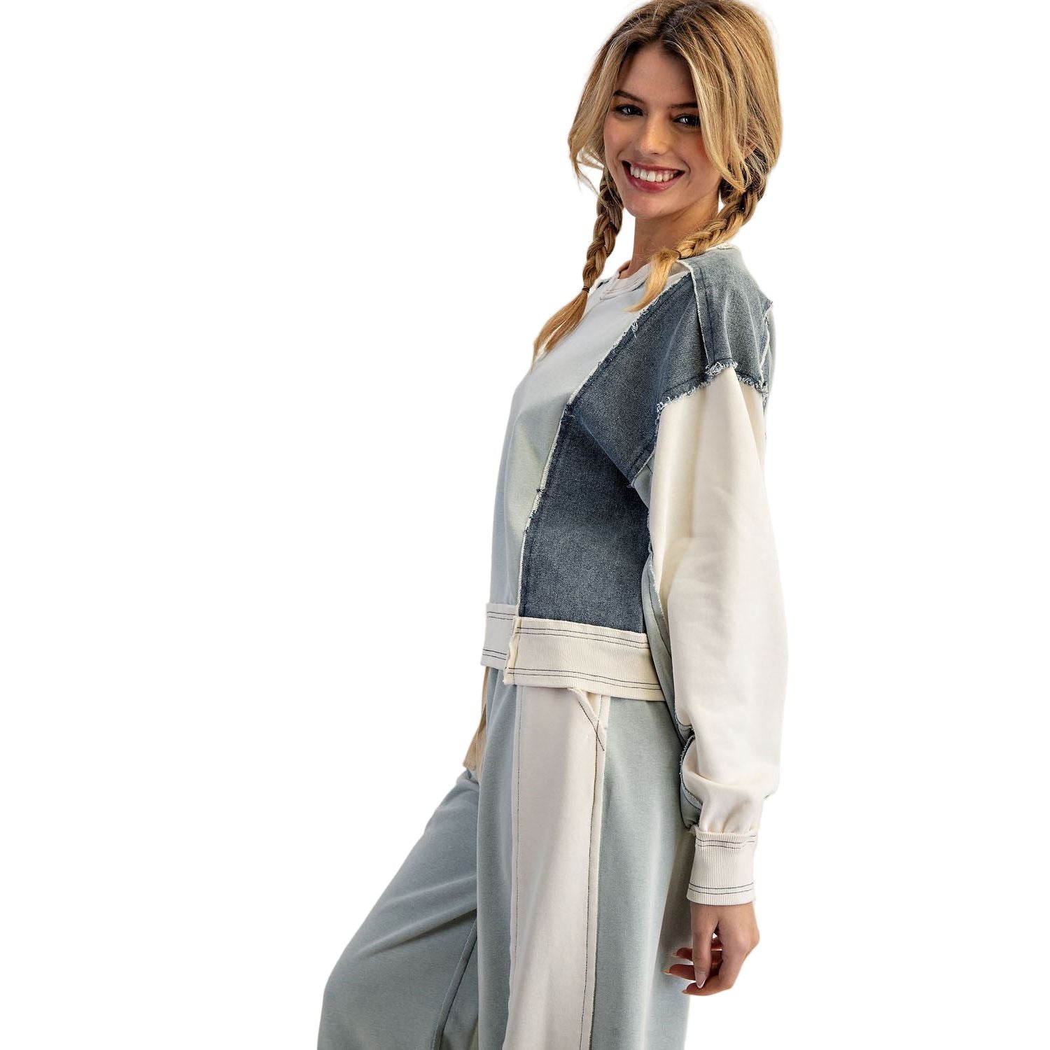 Women's ee:some Frayed Color Block Long Sleeve Pullover TK13004
