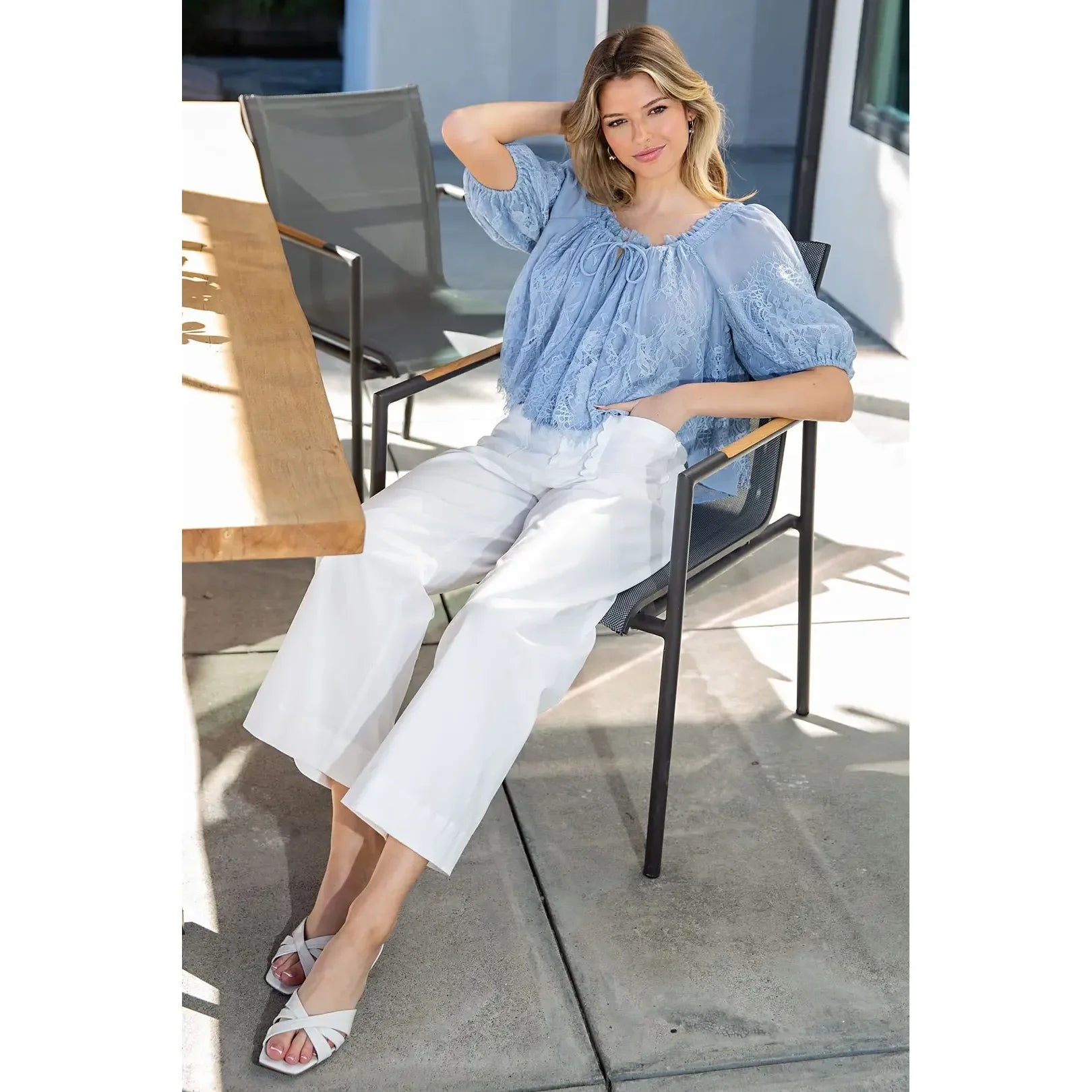 Women's ee:some White Scalloped Pocket Straight Leg Pants PY13269