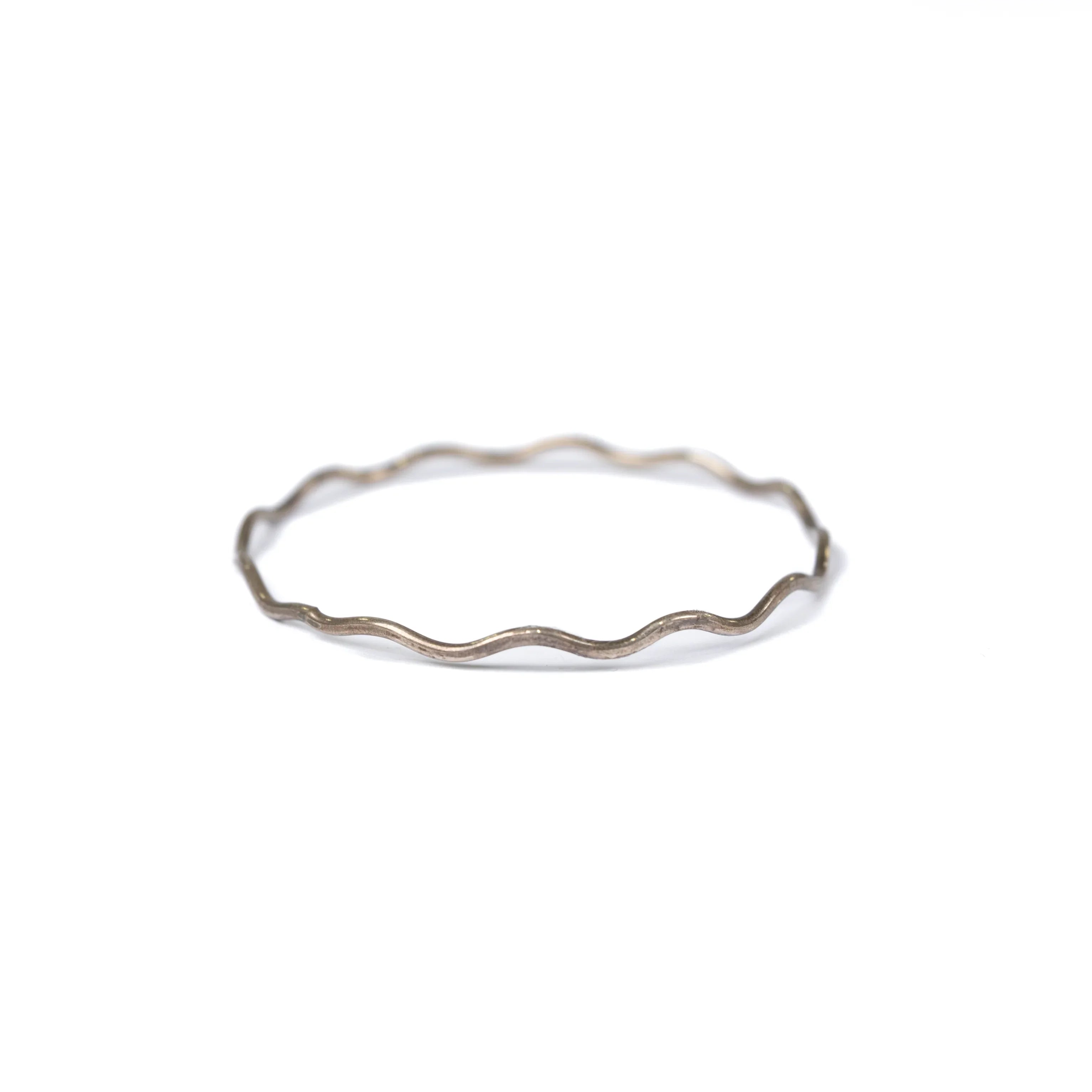 Women's Elaine Tahe Silver Wavy Design Bracelet