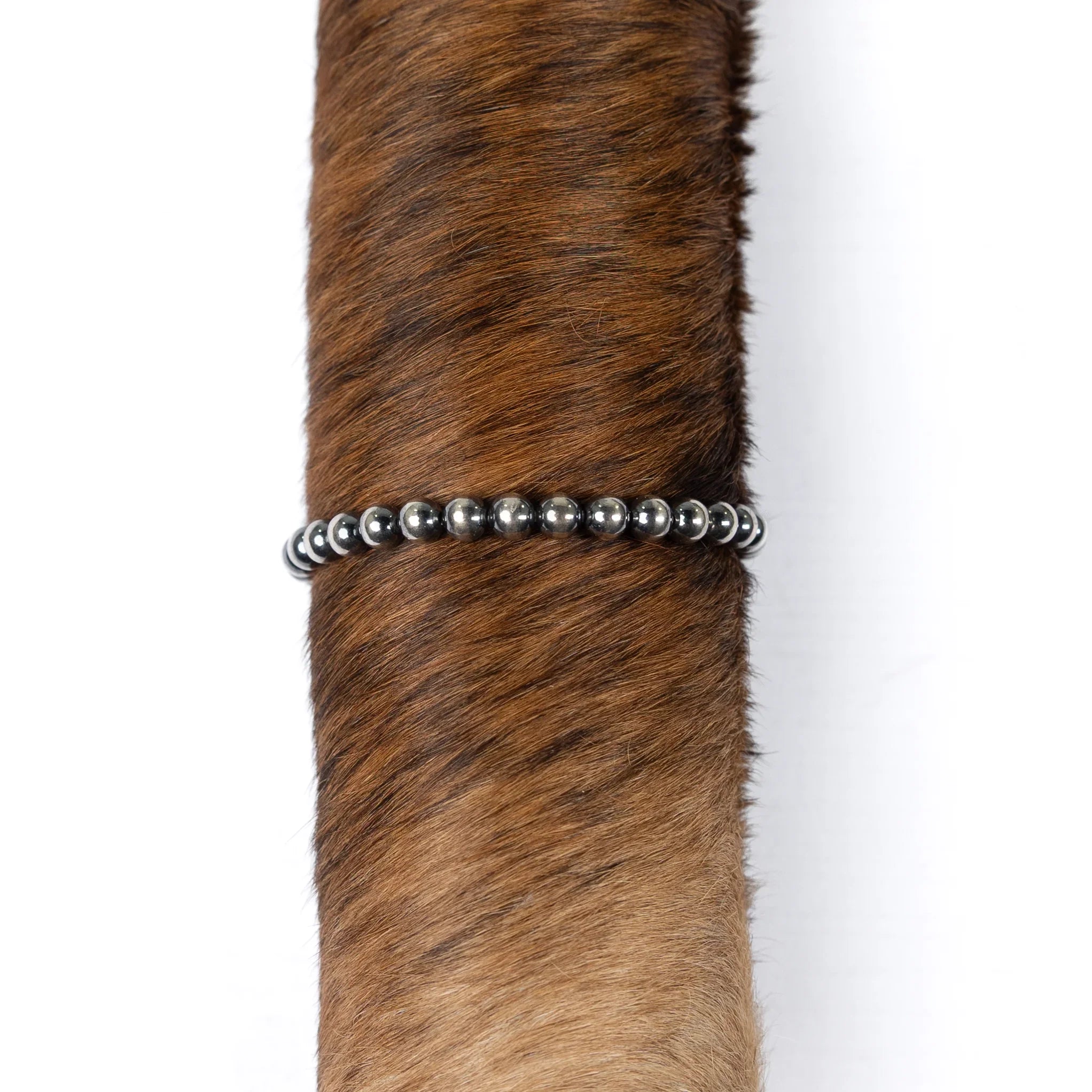Women's Handmade Silver 6MM Navajo Pearl Bracelet
