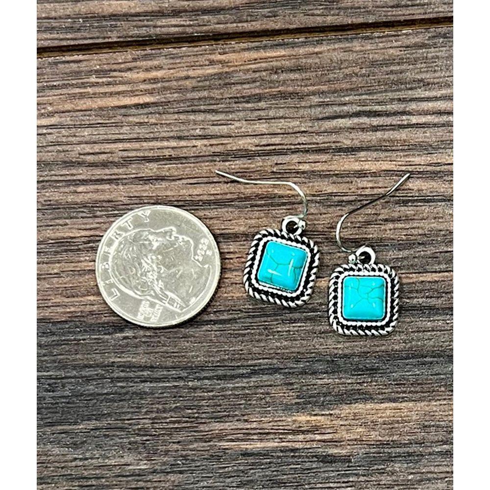 Women's Isac 8mm Square Stone Earrings 726466