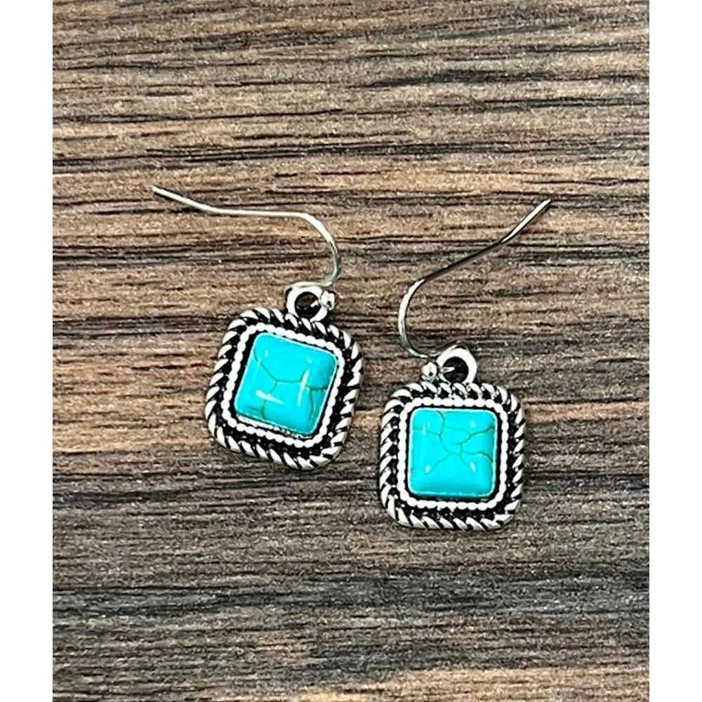 Women's Isac 8mm Square Stone Earrings 726466