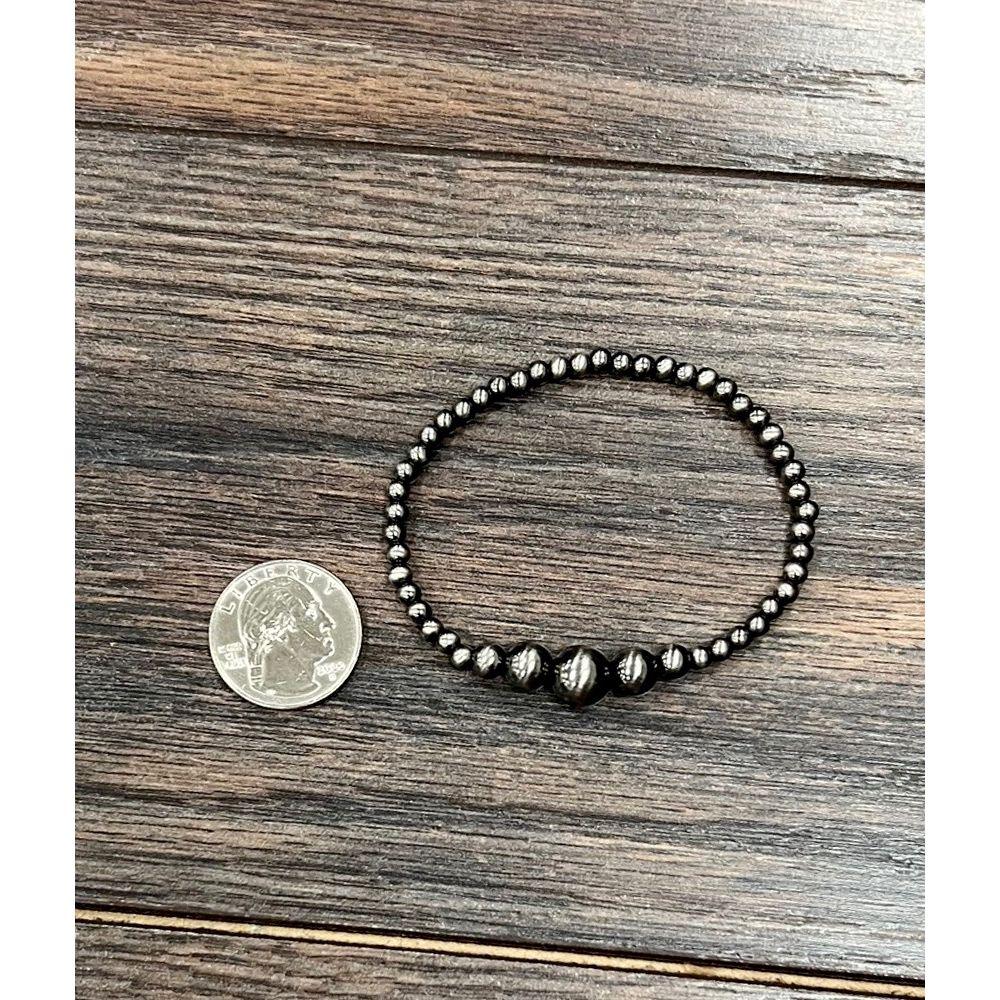 Women's Isac Polish Western Bead Stretch Bracelet 711570