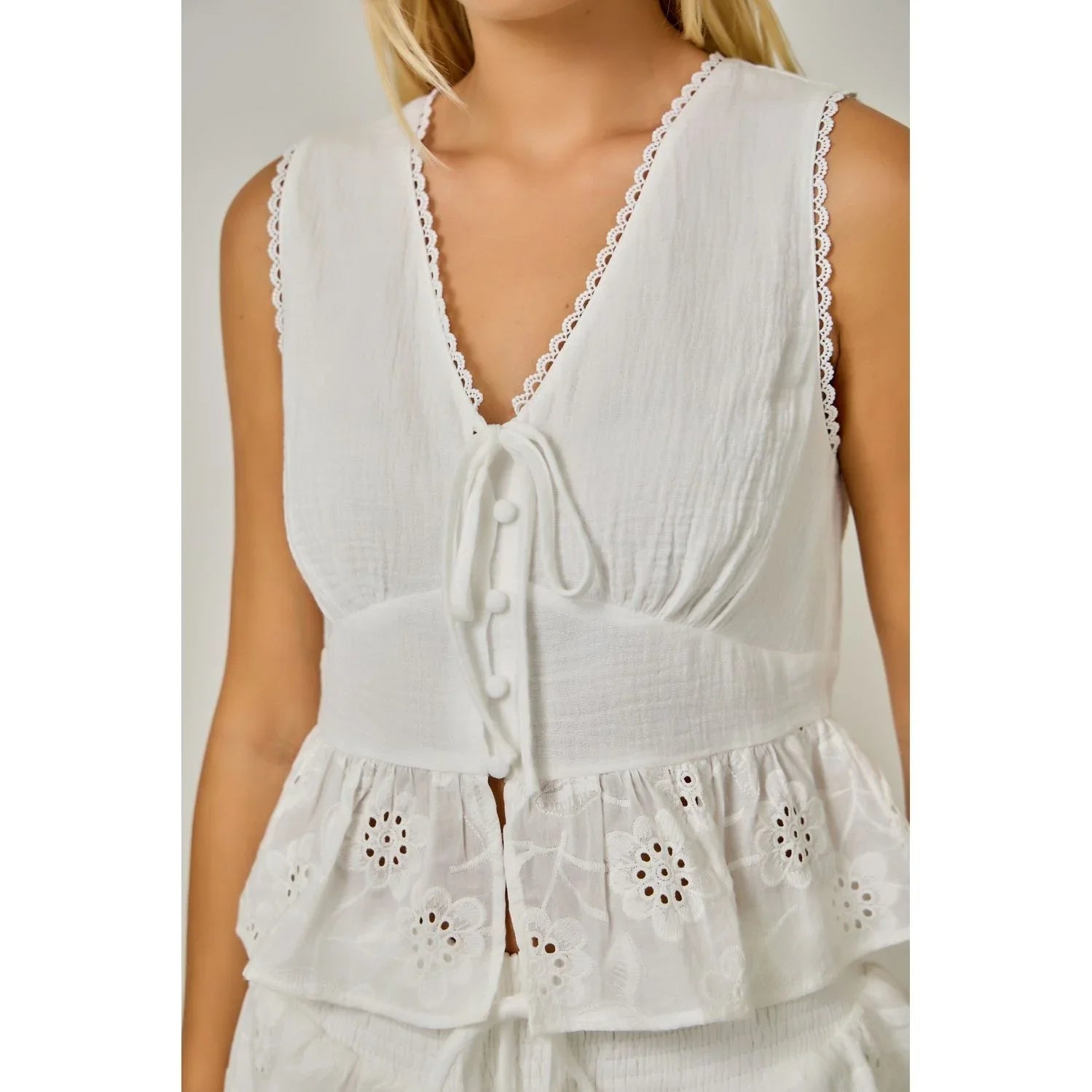 Women's Ivory Floral Eyelet Lace Peplum Blouse 71126