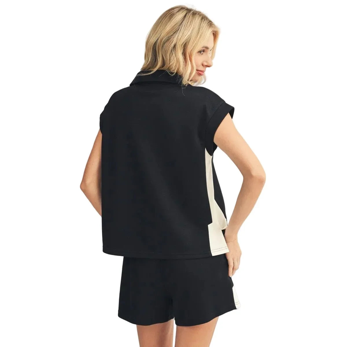 Women's Jodifl Contrast Accent Casual Top and Shorts Set H50441-SET