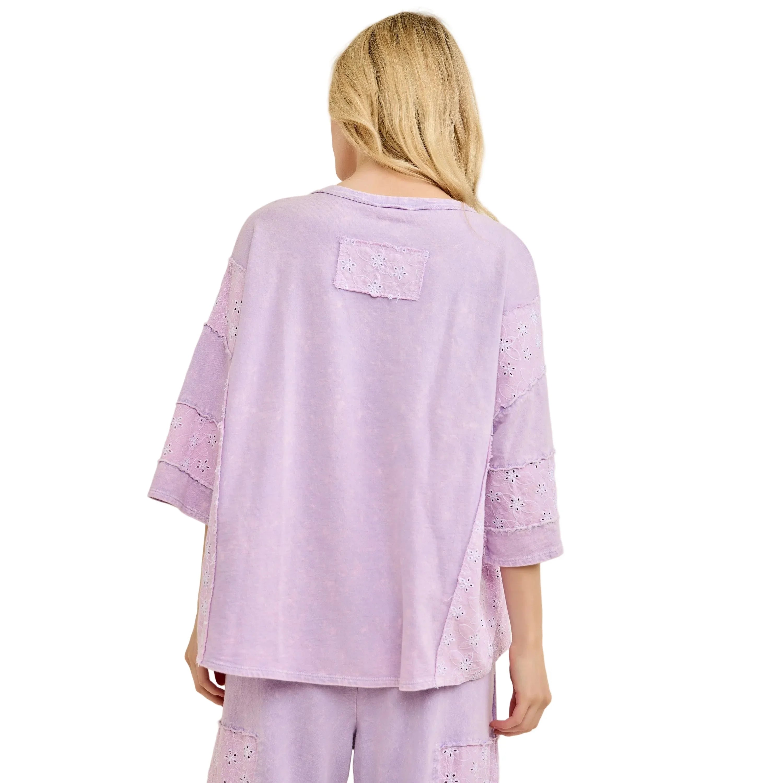 Women's Lavender Mineral Washed Eyelet Lace On Sleeves And Side Top HT7021