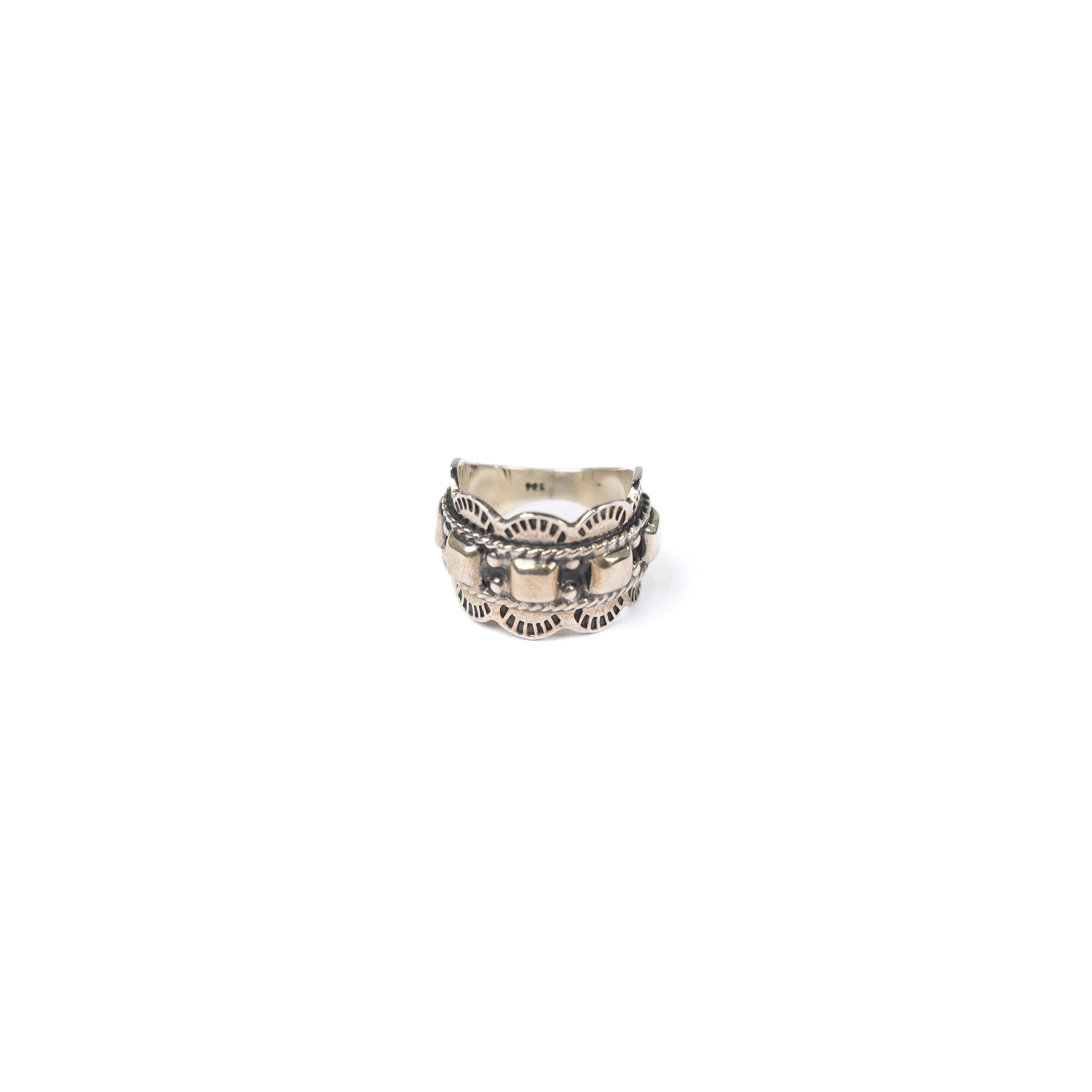 Women's Rhoda Handmade Silver Square Scalloped Ring