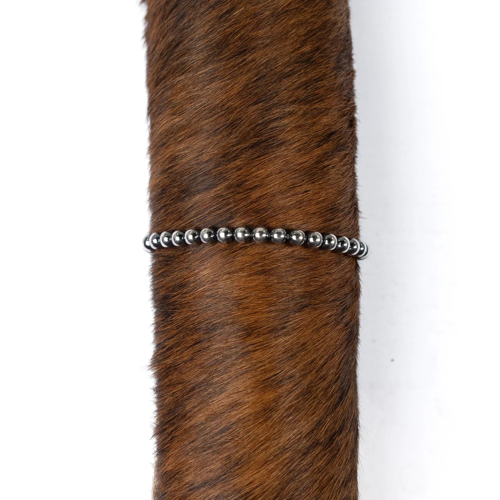 Women's Silver Handmade 5MM Navajo Pearl Bracelet