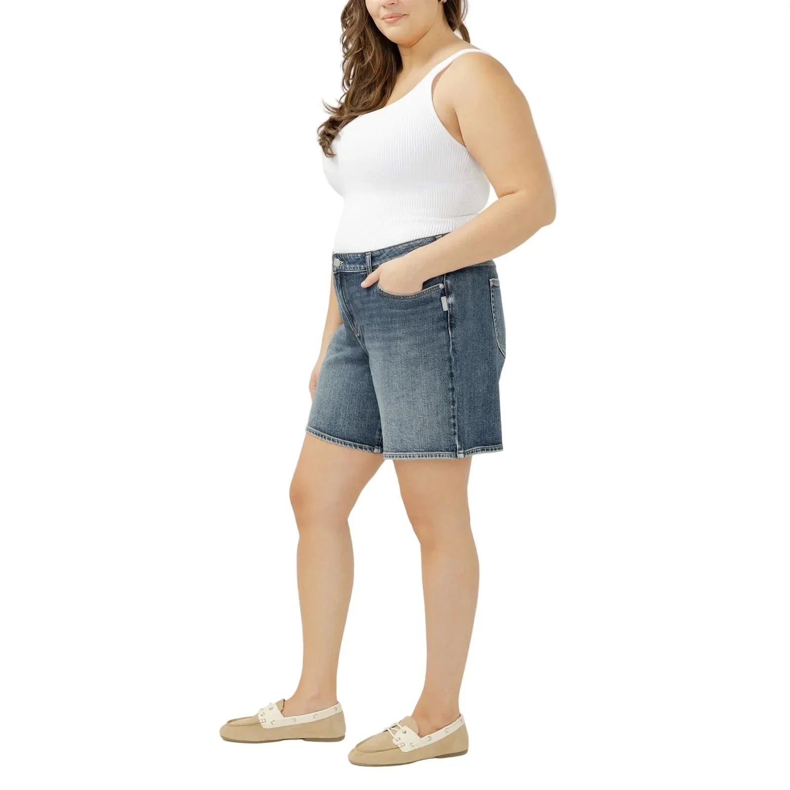 Women's Silver Satellite Suki Mid Rise Long Shorts Plus Size W53971ADM394