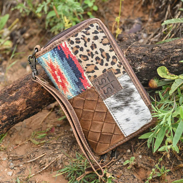 Women's STS Ranchwear Chaynee Mountain Kacy Organizer STS63228