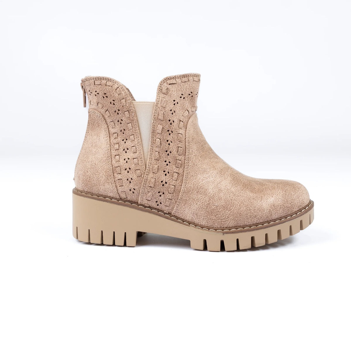 Women's Very G Aryana Beige Bootie