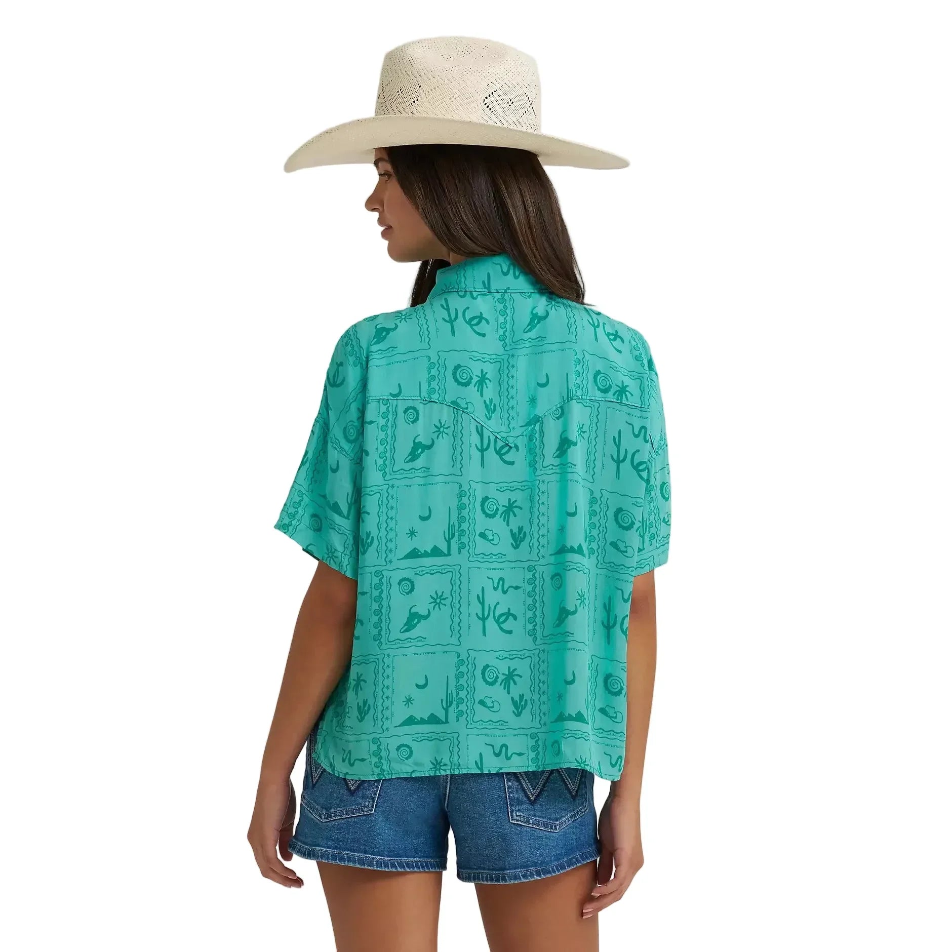 Women's Wrangler Green Square Retro® Cowgirl Camp Shirt