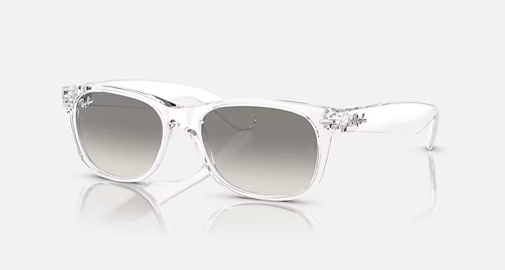 Ray-Ban Clear Gray New Wayfarer Classic Glasses 0RB2132-677432