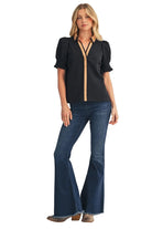 Jodifl Women's Black Contrast Accent Crinkled Solid Top 