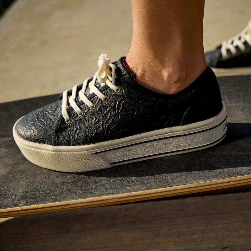 Women's Ariat Skylar Lace-up Shoes 10061288 - Crazy House Western Wear