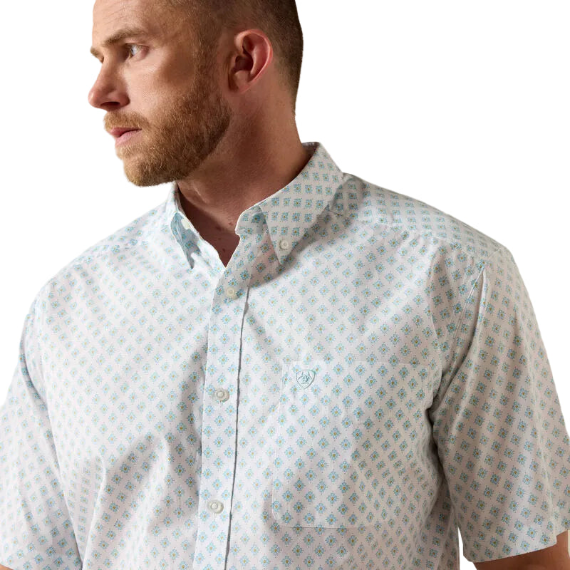 Men's Ariat White Medallion Packert Classic Fit Shirt 10071728