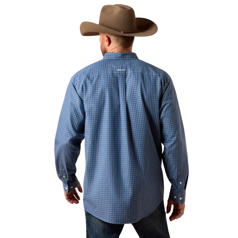 Men's Ariat Ensign Blue Plaid Wrinkle Free Canyon Classic Fit Shirt 10071746