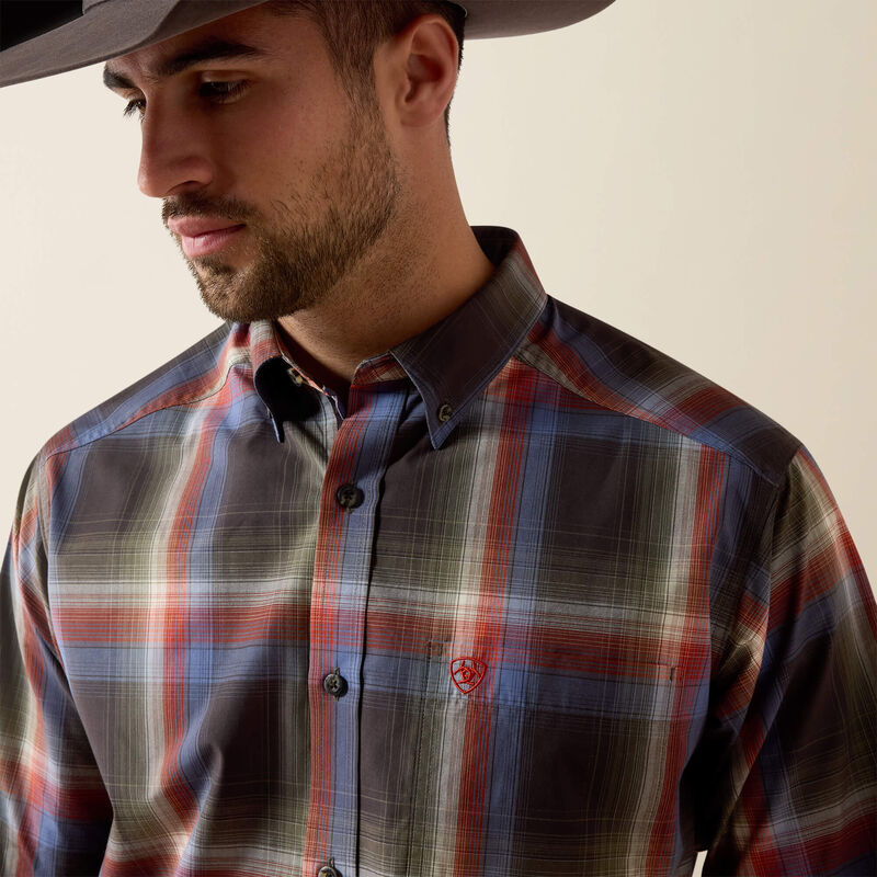 Ariat Men's Espresso Large Ombre Plaid Pro Series Jetta Classic Fit Shirt 10079589