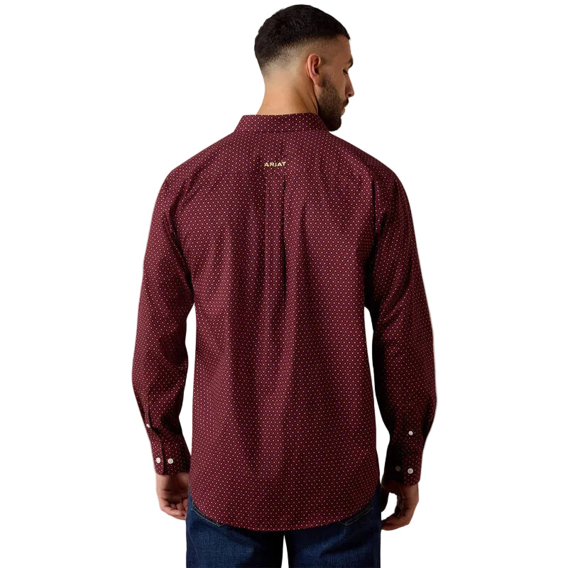 Ariat Men's Zinfandel Geo Print Wrinkle Free Reliance Classic Fit Shirt 10080617