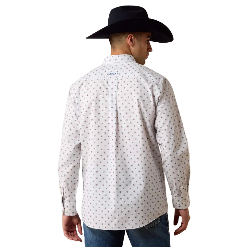 Ariat Men's White Medallion Print Nielson Classic Fit Shirt 10080622