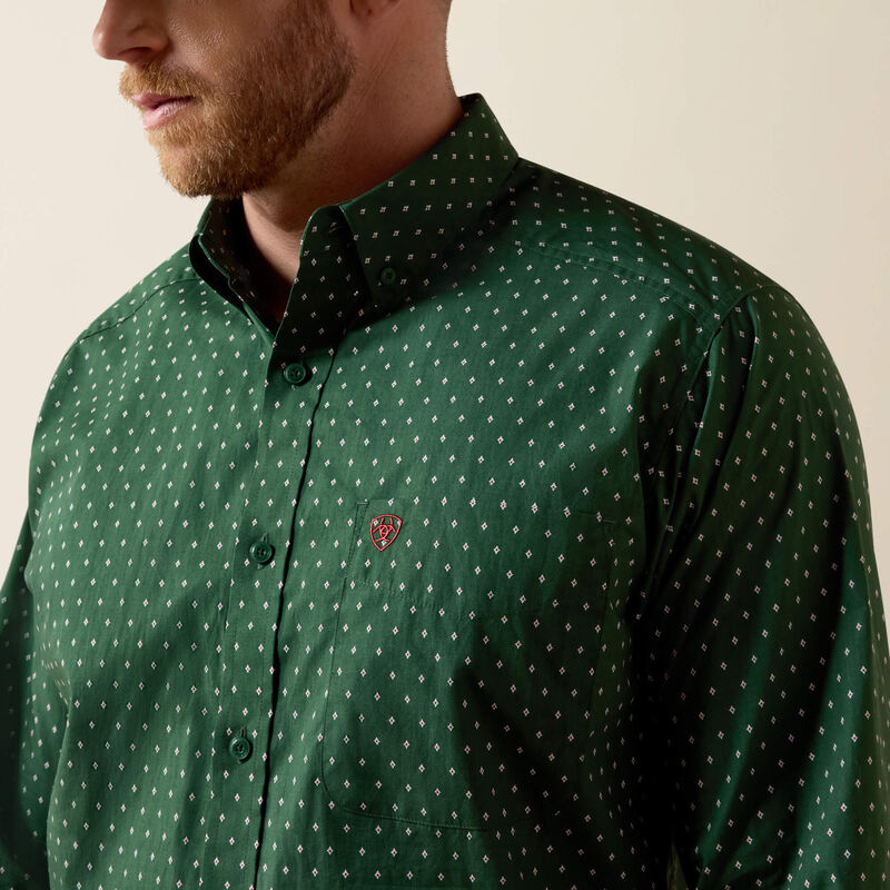 Ariat Men's Pine Needle Green Medallion Print Larkspur Classic Fit Shirt 10080658