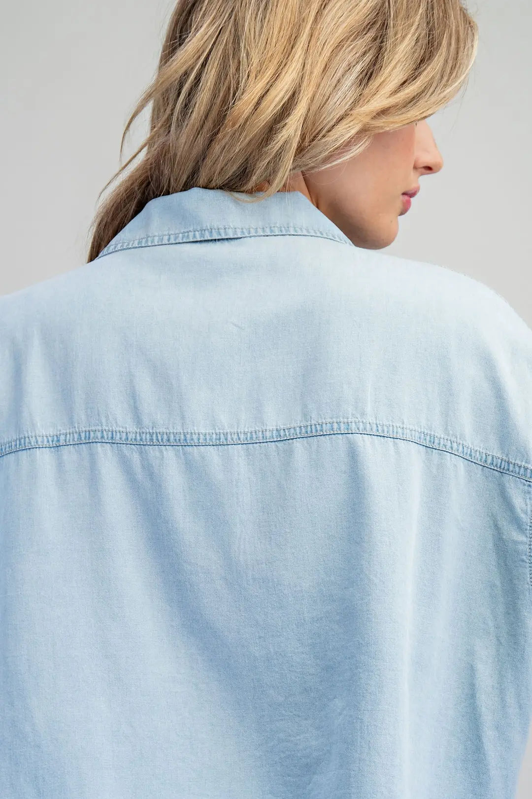 ee:some Women's Denim Solid Button Down Short Sleeve Blouse 
