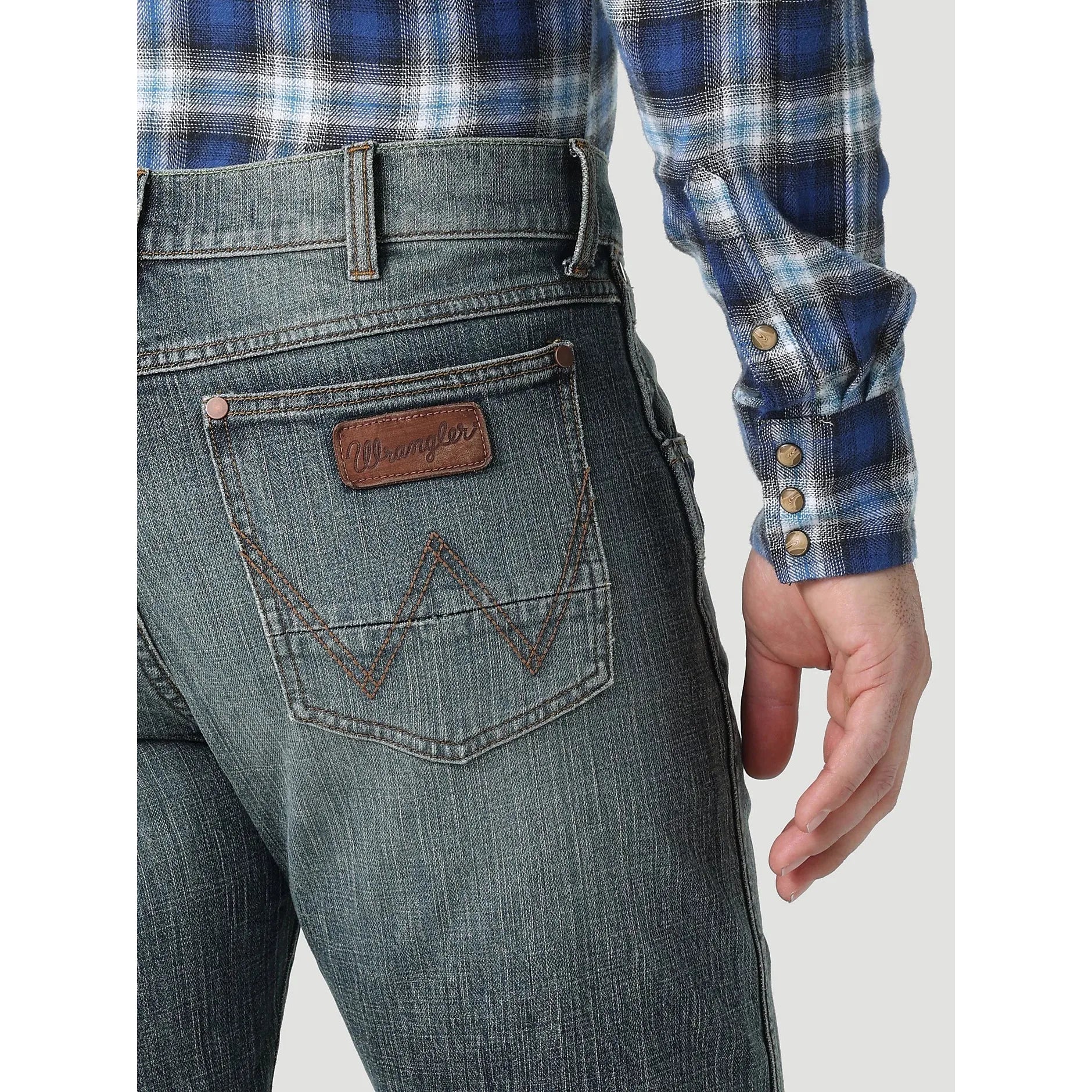Men's Wrangler Dark Knight Retro Slim Straight Leg Jean 112318445 - Crazy House Western Wear